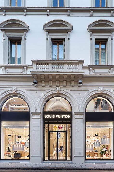 louis vuitton firenze sede|Louis Vuitton .